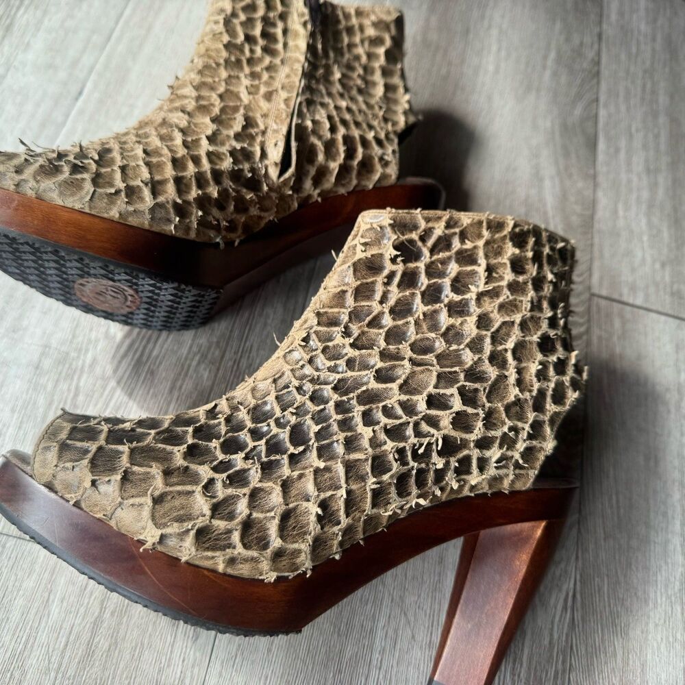 Salpy Artisan Snakeskin Leather Hand Made Wood Heel Open Toe Boots Sz 7 Brown - Picture 3 of 16
